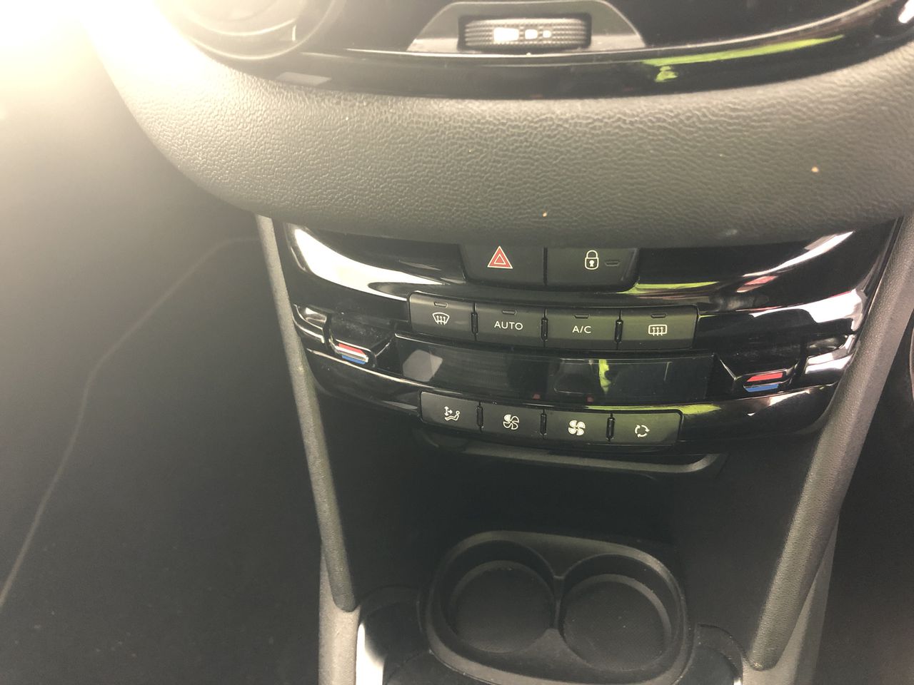 Duchesse De Paris Rosé Brut NV (6x 750mL), France.