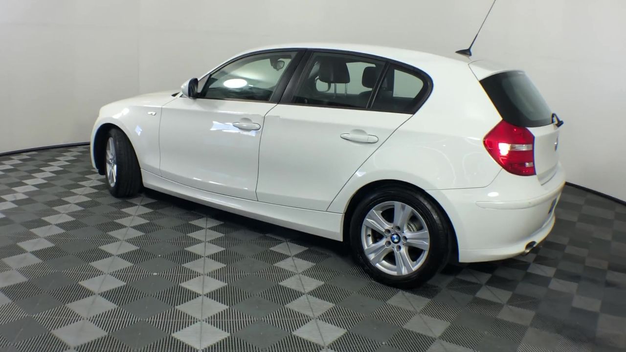 By The Vineyard Mixed Pack Pinot Grigio & Chardonnay (12x 750mL). SEA.