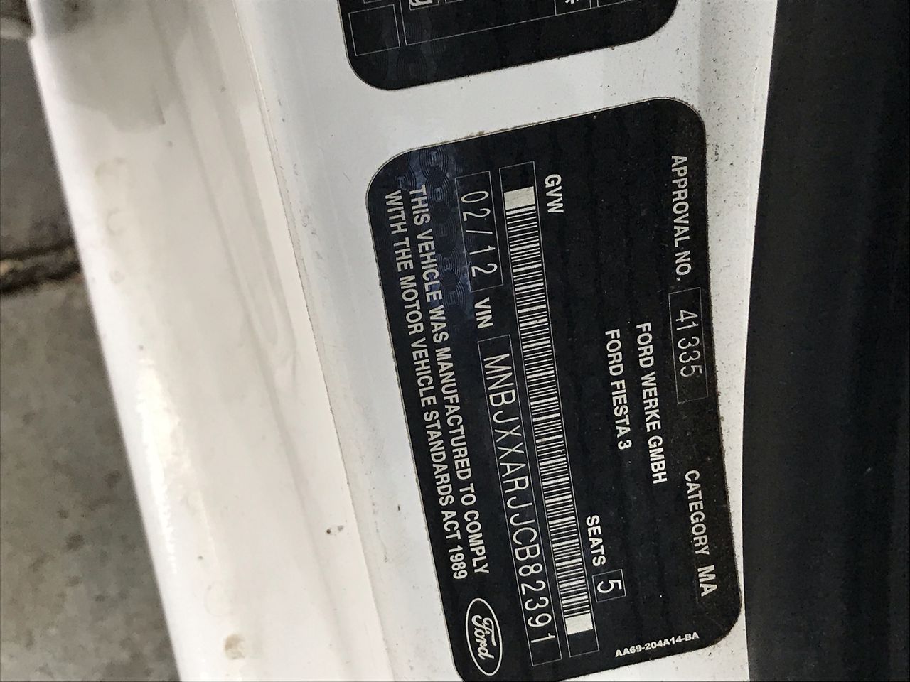 TOPUTURE 6 in 1 Folding Treadmill with Adjustable Handle Bar & 12% Incline,