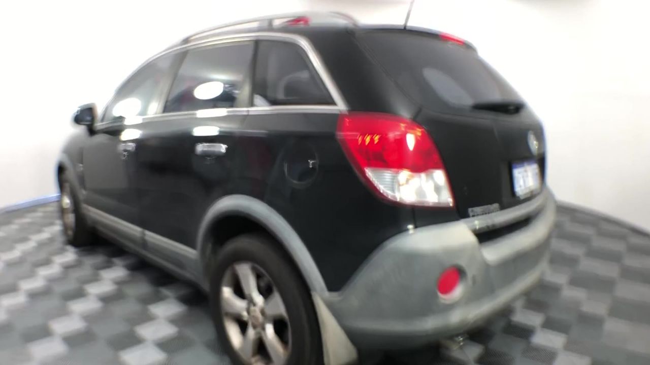 Wolf Blass Red Label Semillon Sauvignon Banc (6x 750mL)