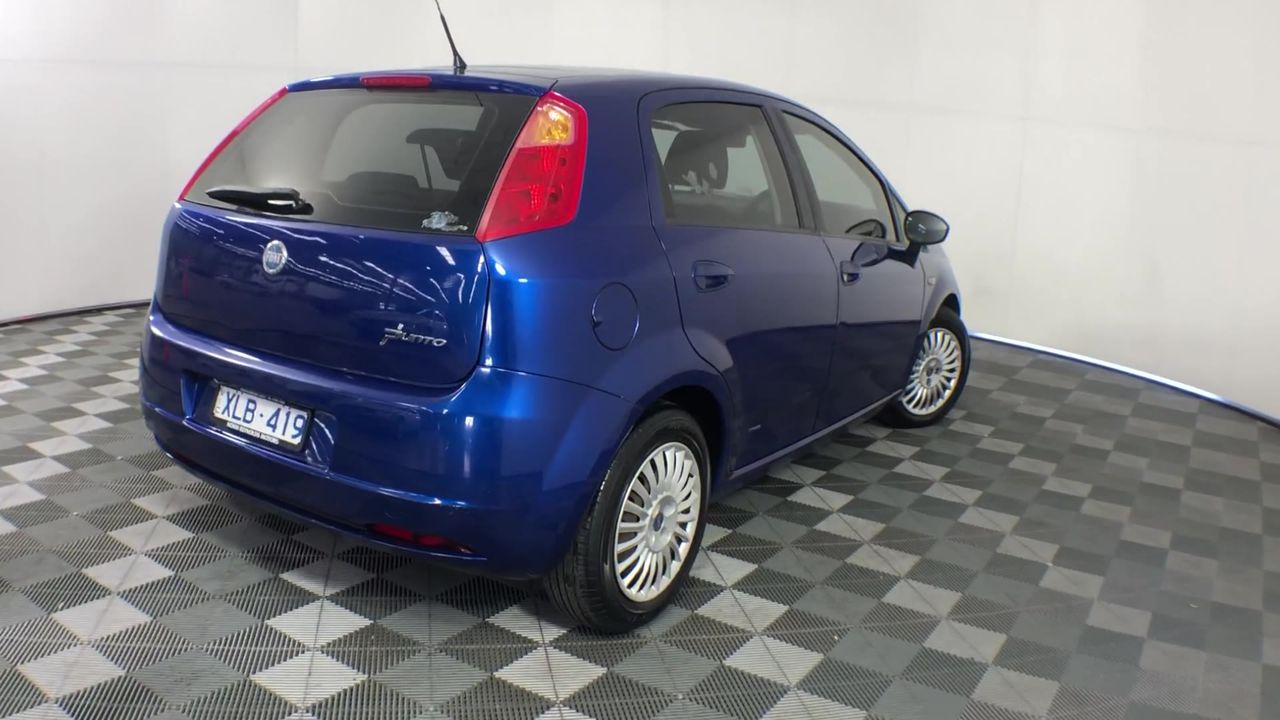 Redbank Emily Brut Cuvee NV (6x 750mL) King Valley, VIC.