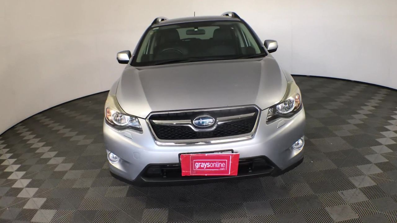 complete set of 8 Rare 2014 5 gram Certified Animal Series
T