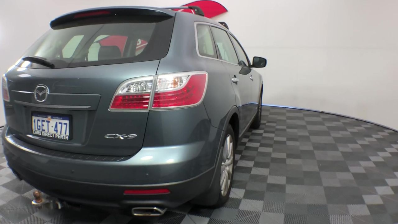 Vial full of Gold Leaf/Flake