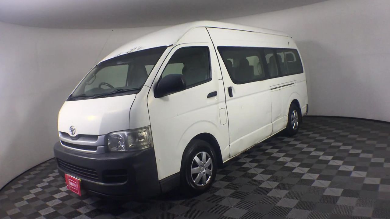 0.07 Carat round 2 white diamond