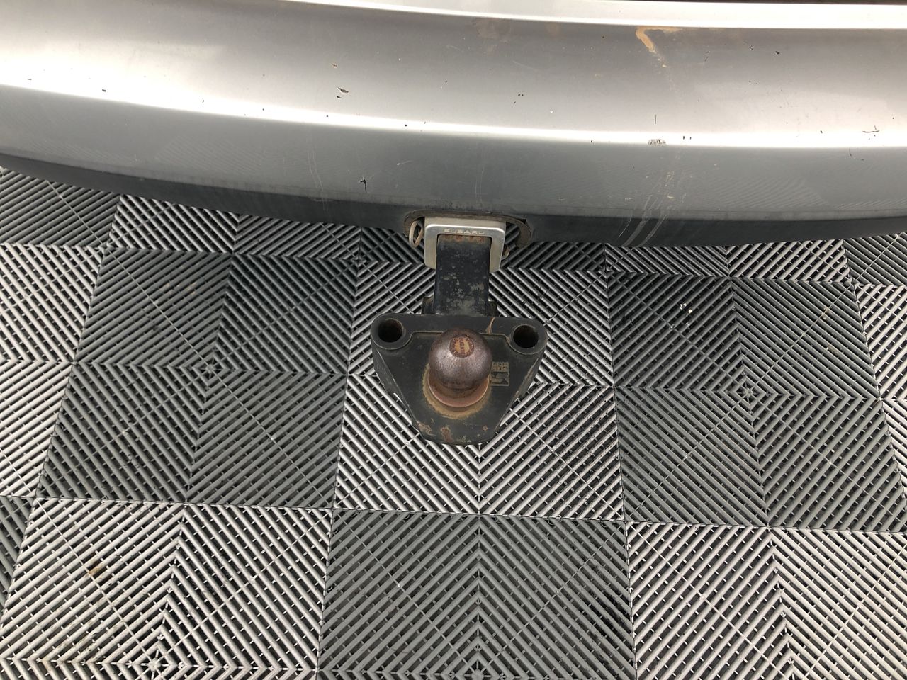 Unisex Black Volcanic Lava Rock Beaded Crystal Initial "O" Bracelet -Yellow