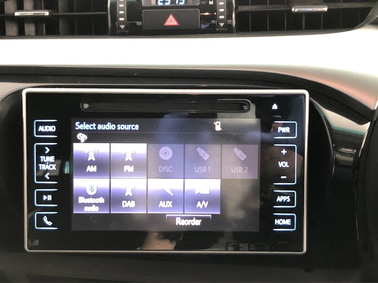 2 x 32DEGREES Women's Sueded Tech Pants, Size XL, Green.