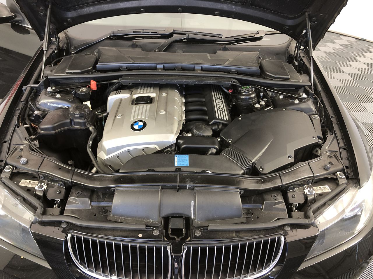 Single Ram Hydraulic Grapple Attachment to Suit 5-10T Excavators(Unused)