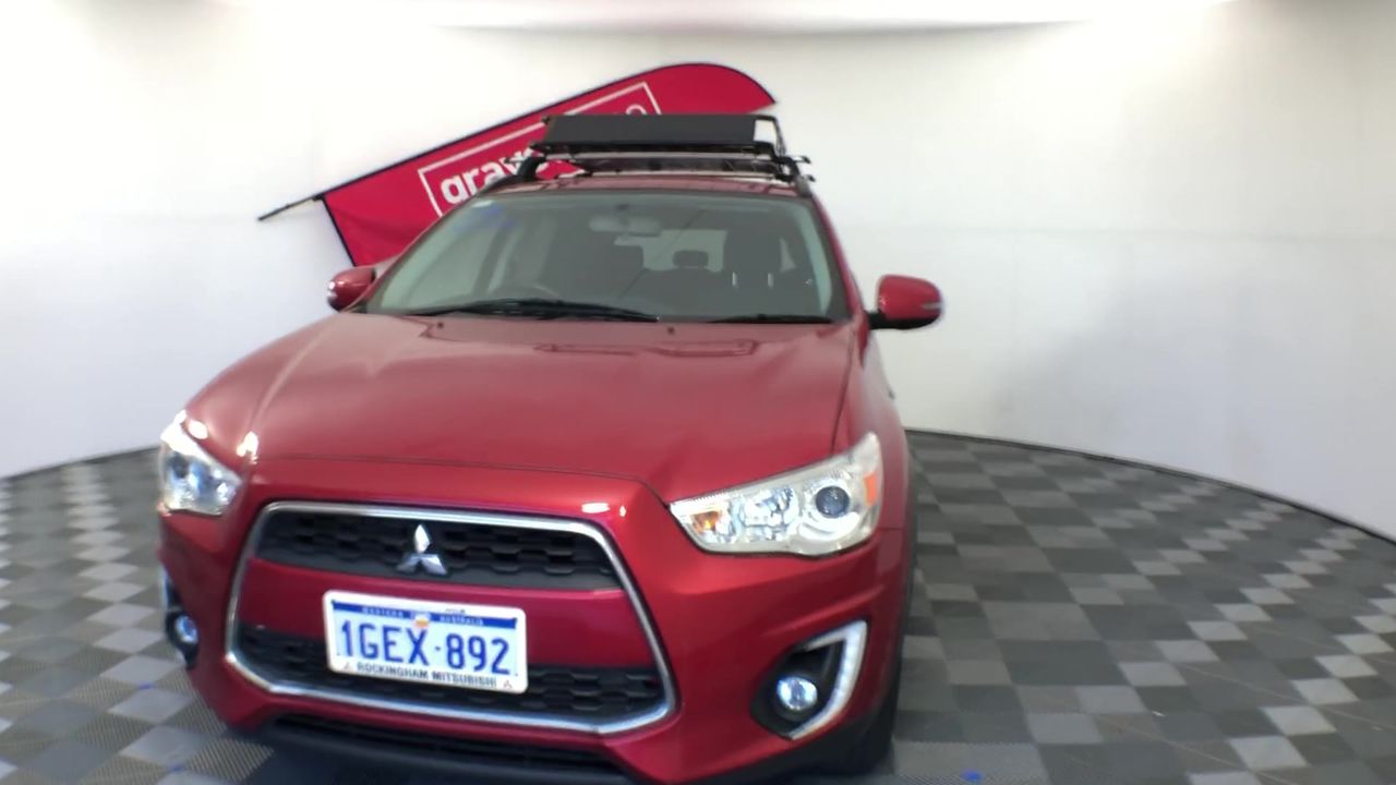 <p>Pallet of Star Pickets </p>