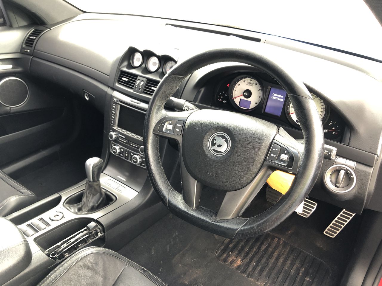 2007 Toyota Hilux SR (4x4) KUN26R Turbo Diesel Manual Dual Cab