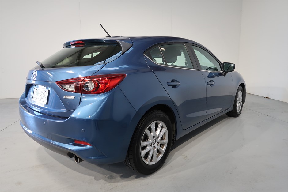 18K White Gold-Filled Single-Row Ring, Simulated Diamonds, Size 9