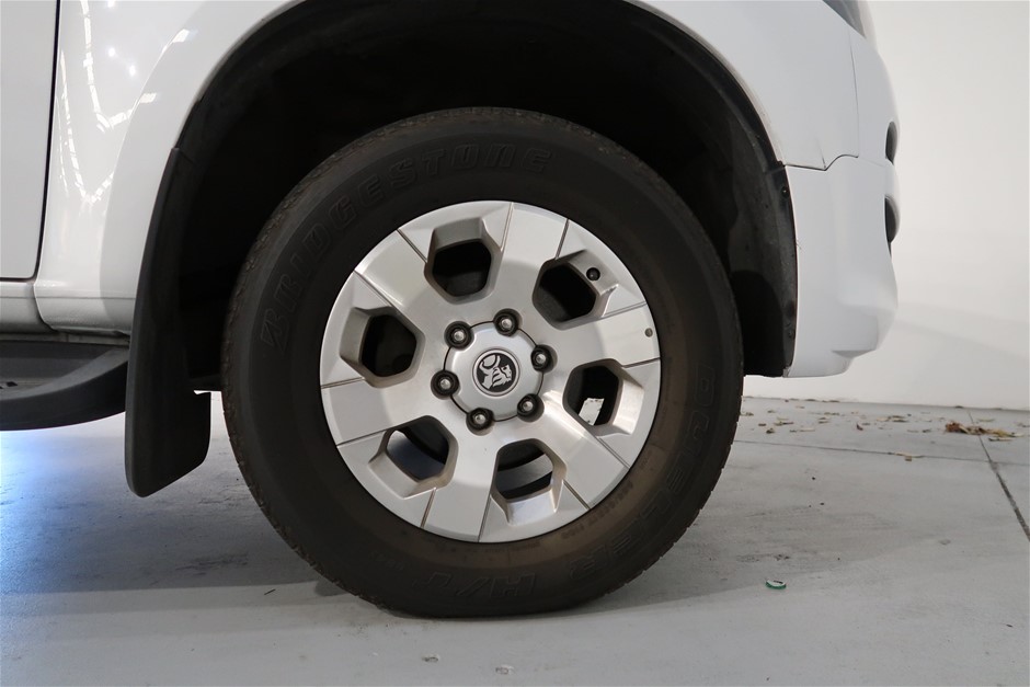 Luxury 18K White Gold Plated Full Diamond Quartz Iced Out Wrist Watch