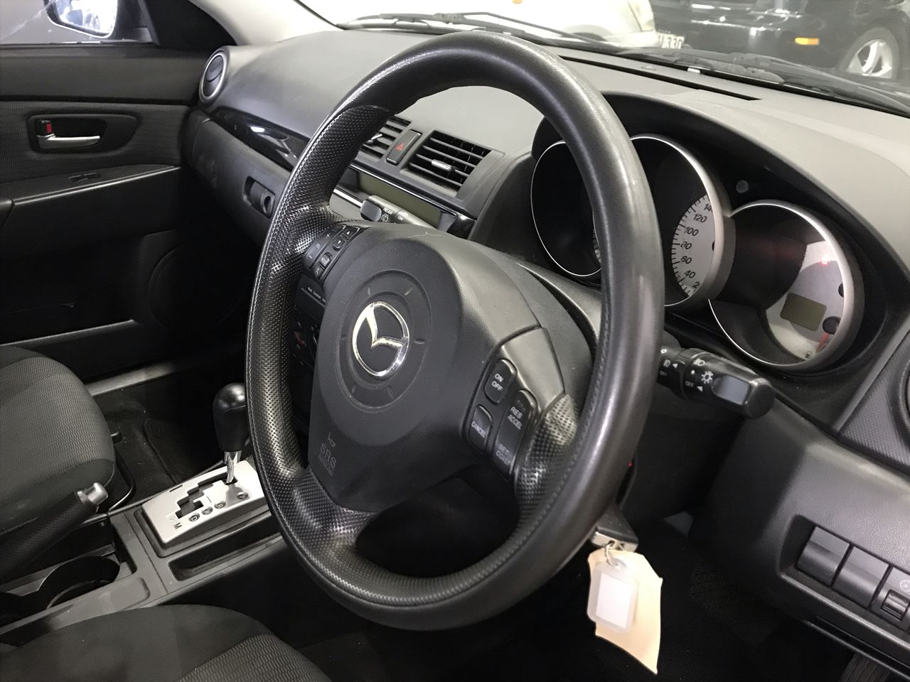 <p>2 Lifting Triangles and 2 Lifting Beams</p>