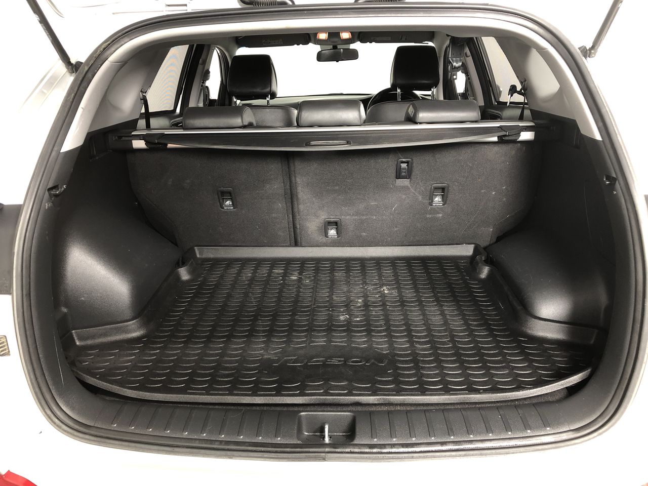 Duchesse De Paris Rosé Brut NV (6x 750mL), France.