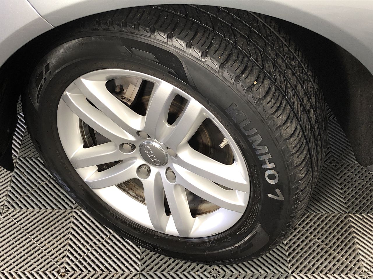 Brokenwood Cricket Pitch Red Cab Blend (6x 750mL).