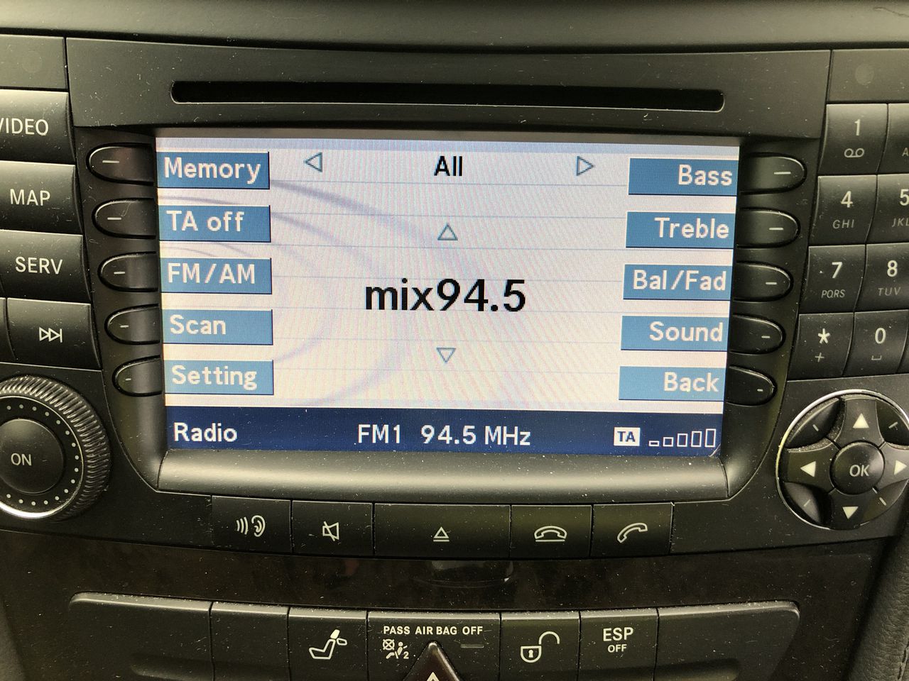 Standing People Pinot Grigio 2024 (6x 750mL) NSW