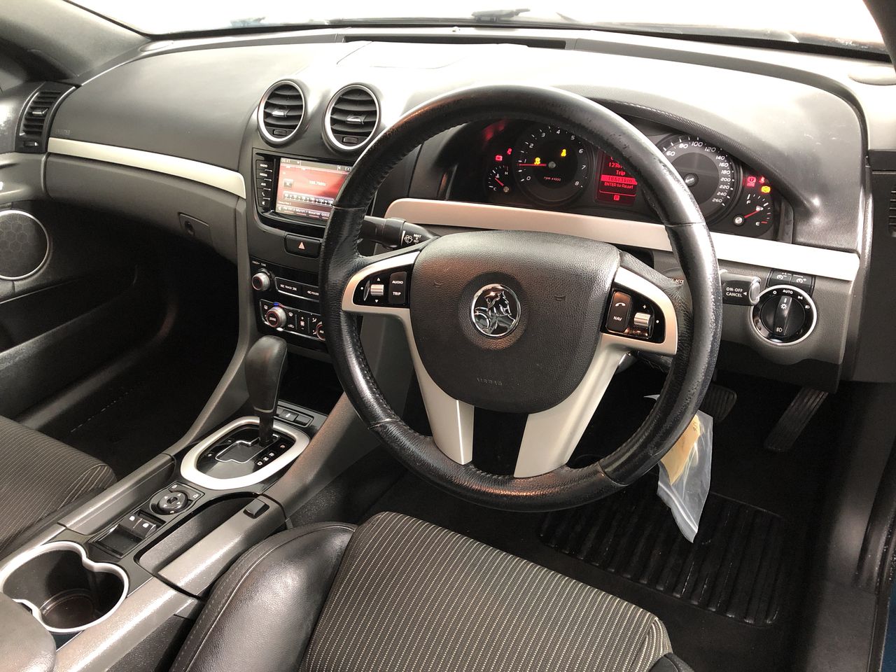 2 x HOTEL GRAND Reversible Cooling Pillow.