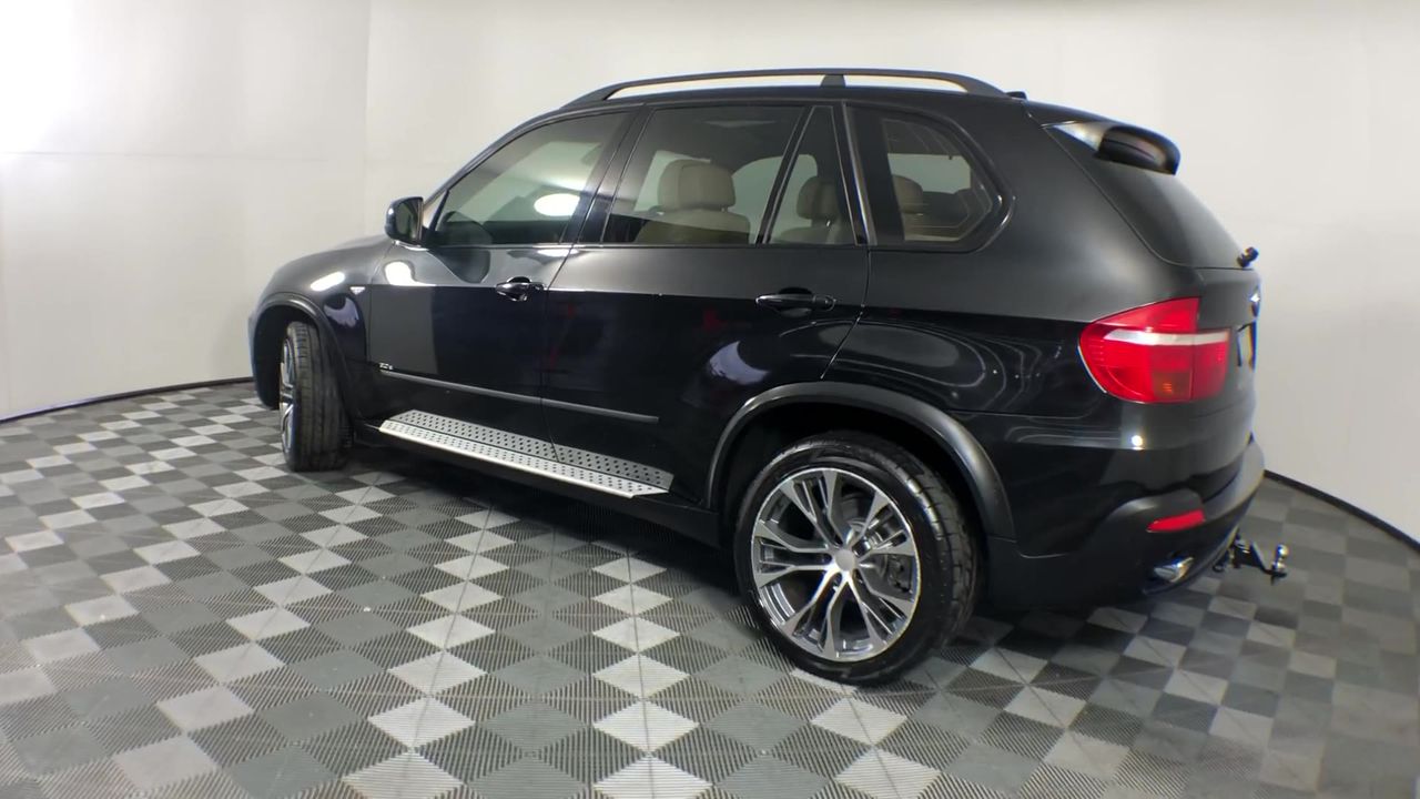 5 x LYNX Africa, Squeezed Mandarin & Sandalwood Scent Spray, 200mL.