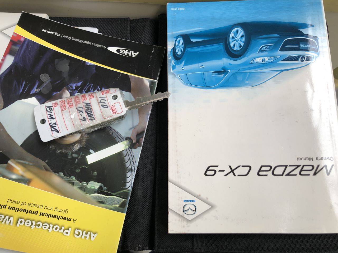 2023 Australia Vegemite Centenary Unc Coloured $1 - 6 Coin Collection