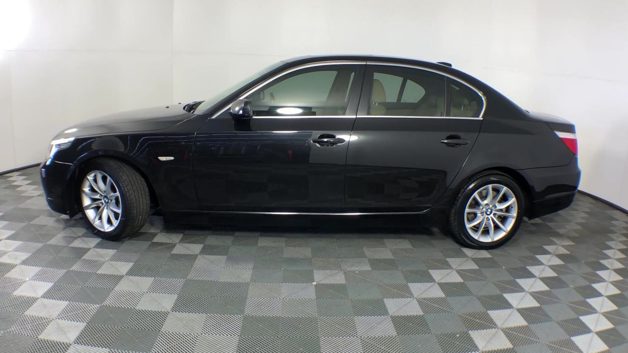 UNC 2023 $2 Vegemite Yellow RARE Coloured two dollar Coin