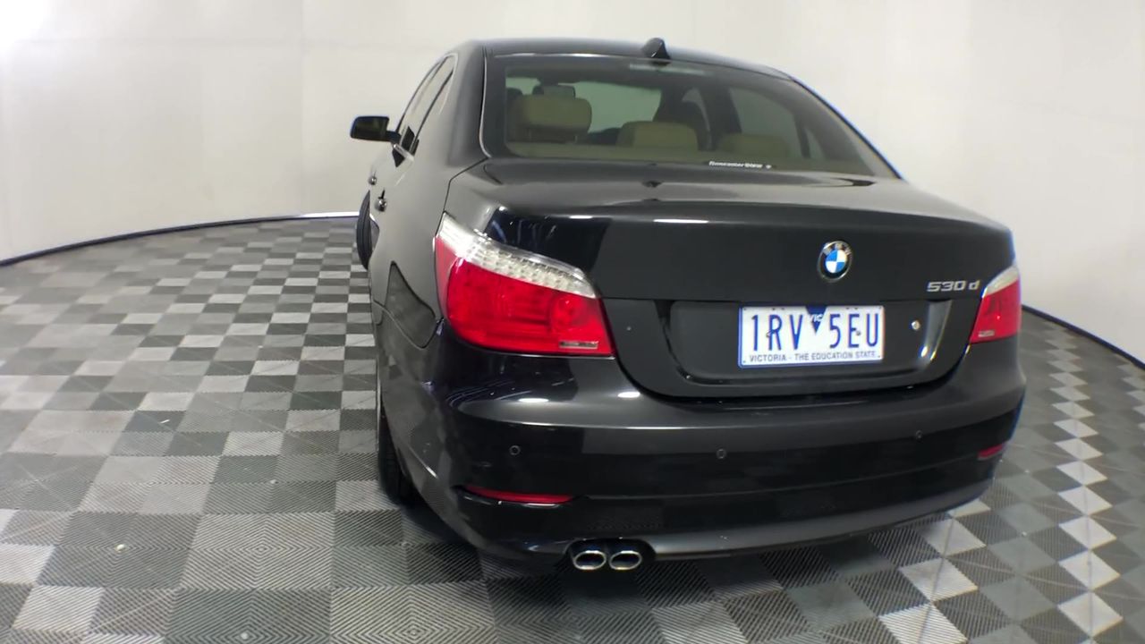 2012- 1 Ounce "Year Of The Dragon" Coin Finished in 999 Fine Silver