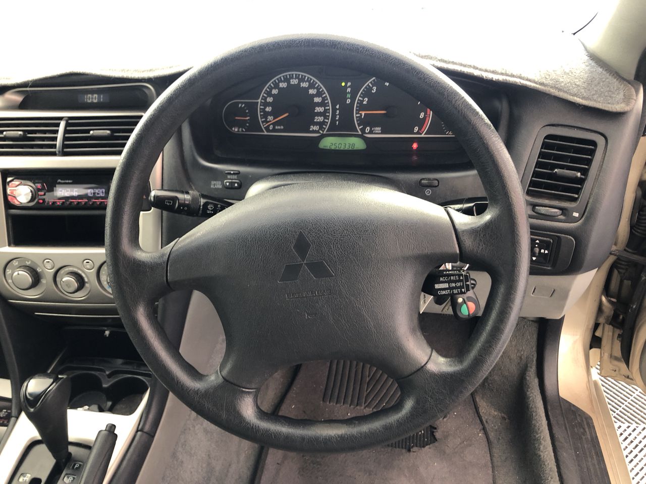 $1 2023 Mob Of Roos - King Charles III