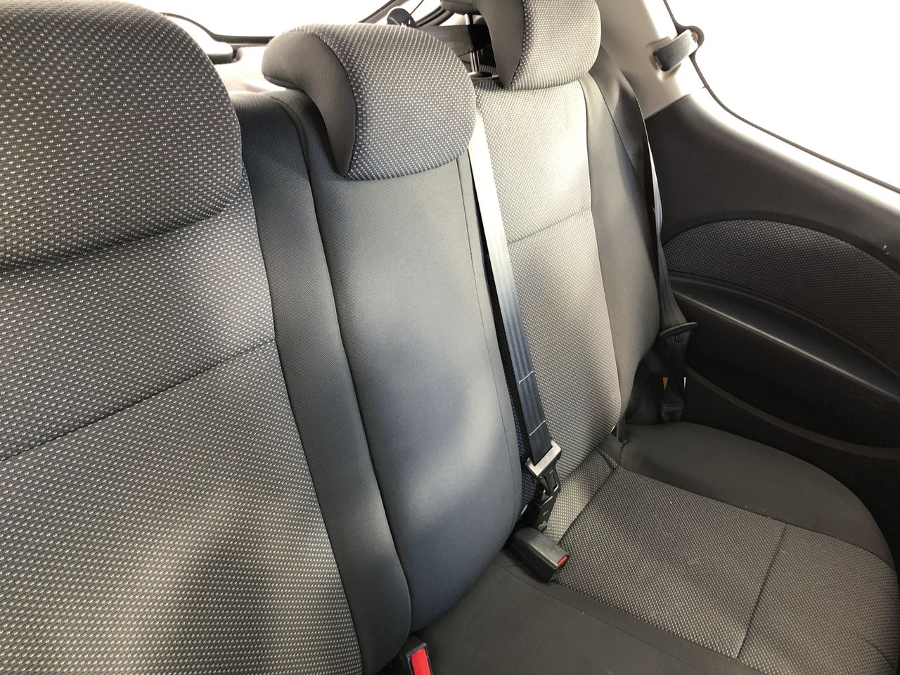 0.20 TCW yellow round various diamonds