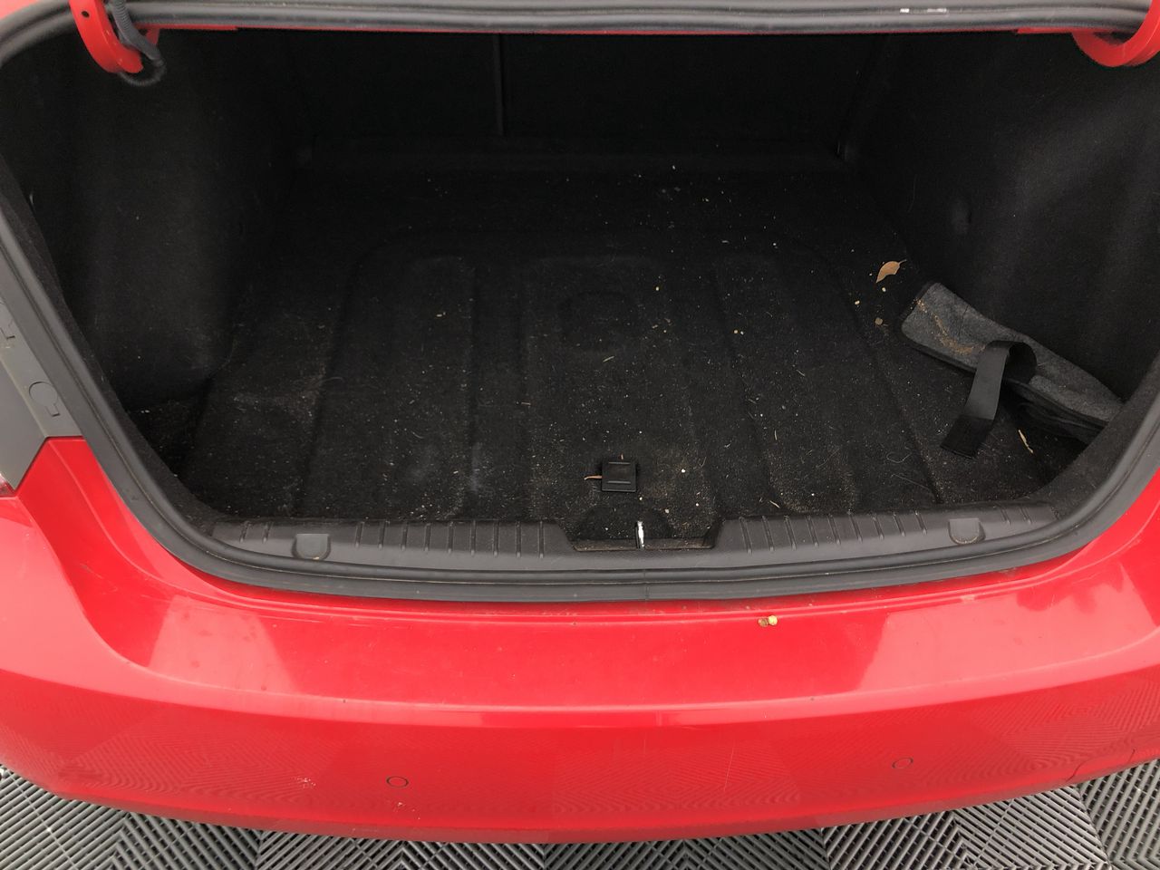 Elegant 18K Yellow Gold plated Simulated Diamond Necklace