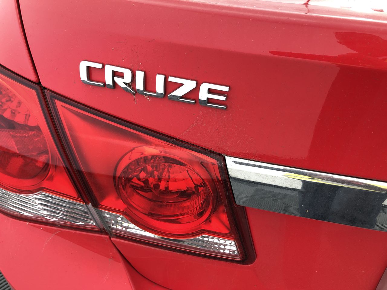 Elegant 18K Yellow Gold plated Simulated Diamond Necklace