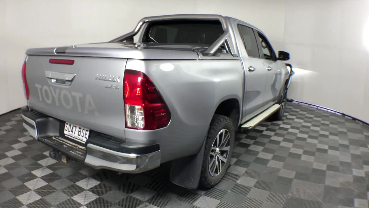 Purse with Indigenous Artwork x 2