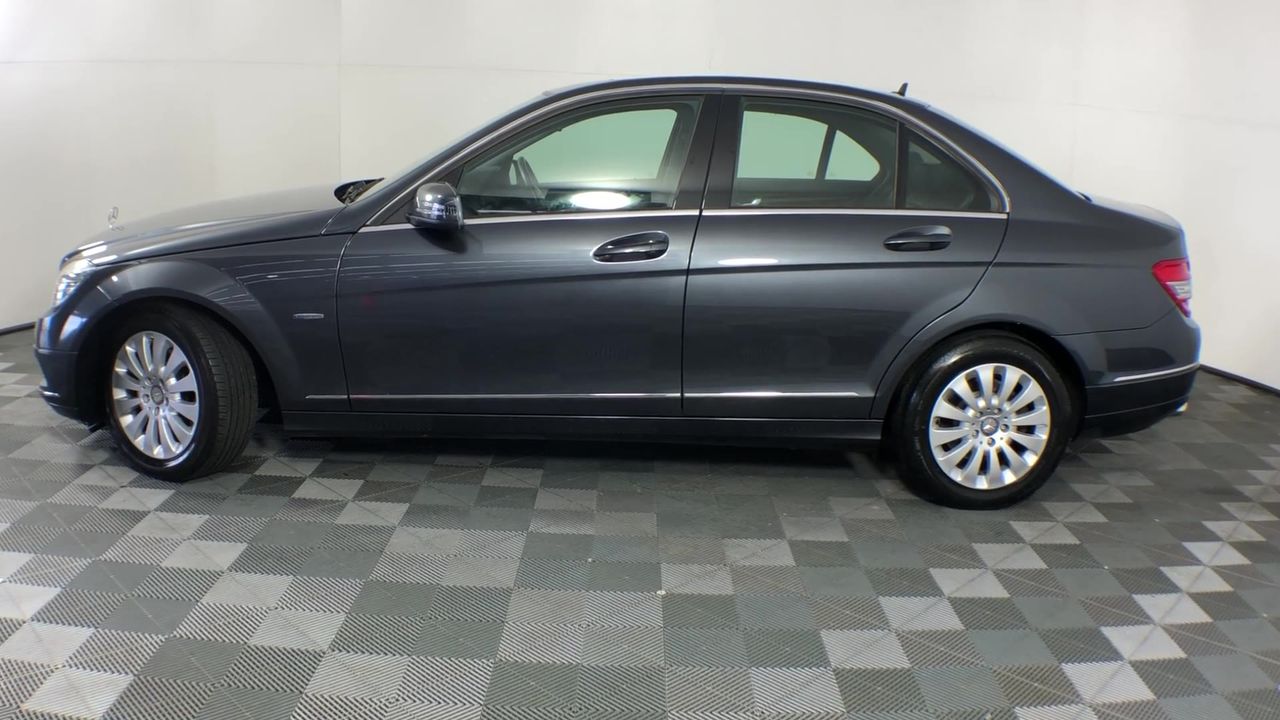 Sketcher Sweade US 10 and 2x Jeans 34 . Used