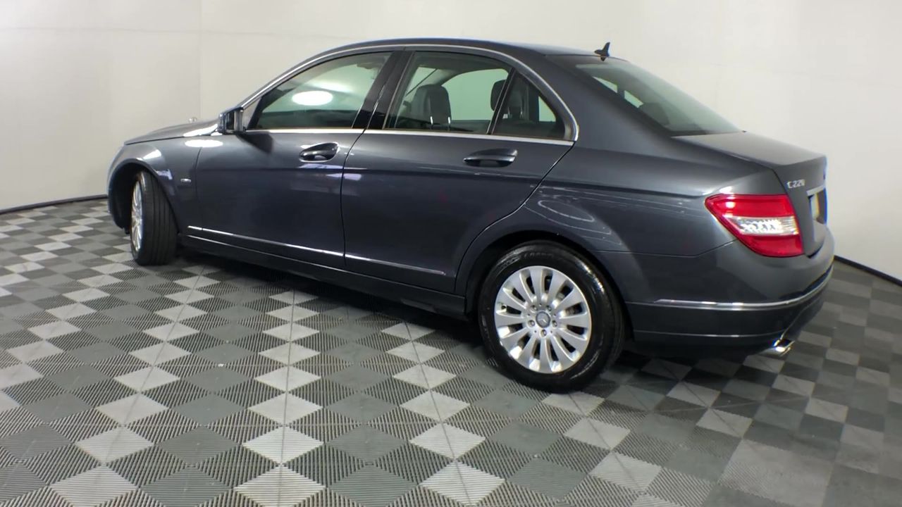 Sports Fashion . Others