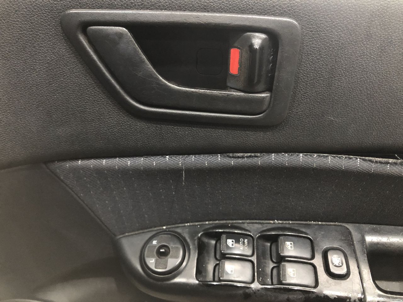 AMAZON Basics Single Computer Monitor Stand – Height Adjustable Desk Arm Mo