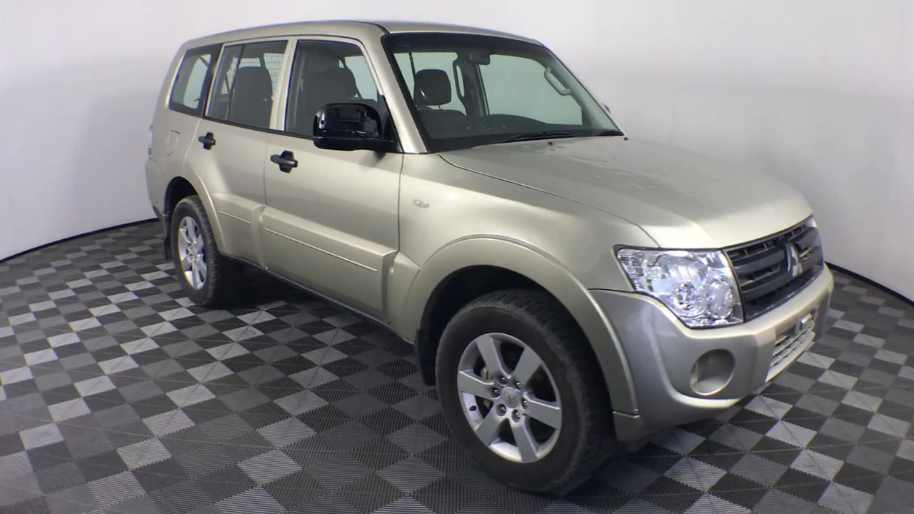 Yellowglen Yellow Sparkling NV (4 Cluster Pack) (24x 200mL).