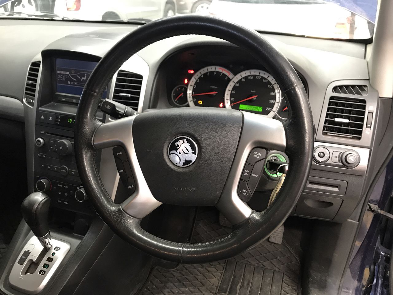 Pierre Delize Blanc De Blancs Brut NV (6x 750mL), France.