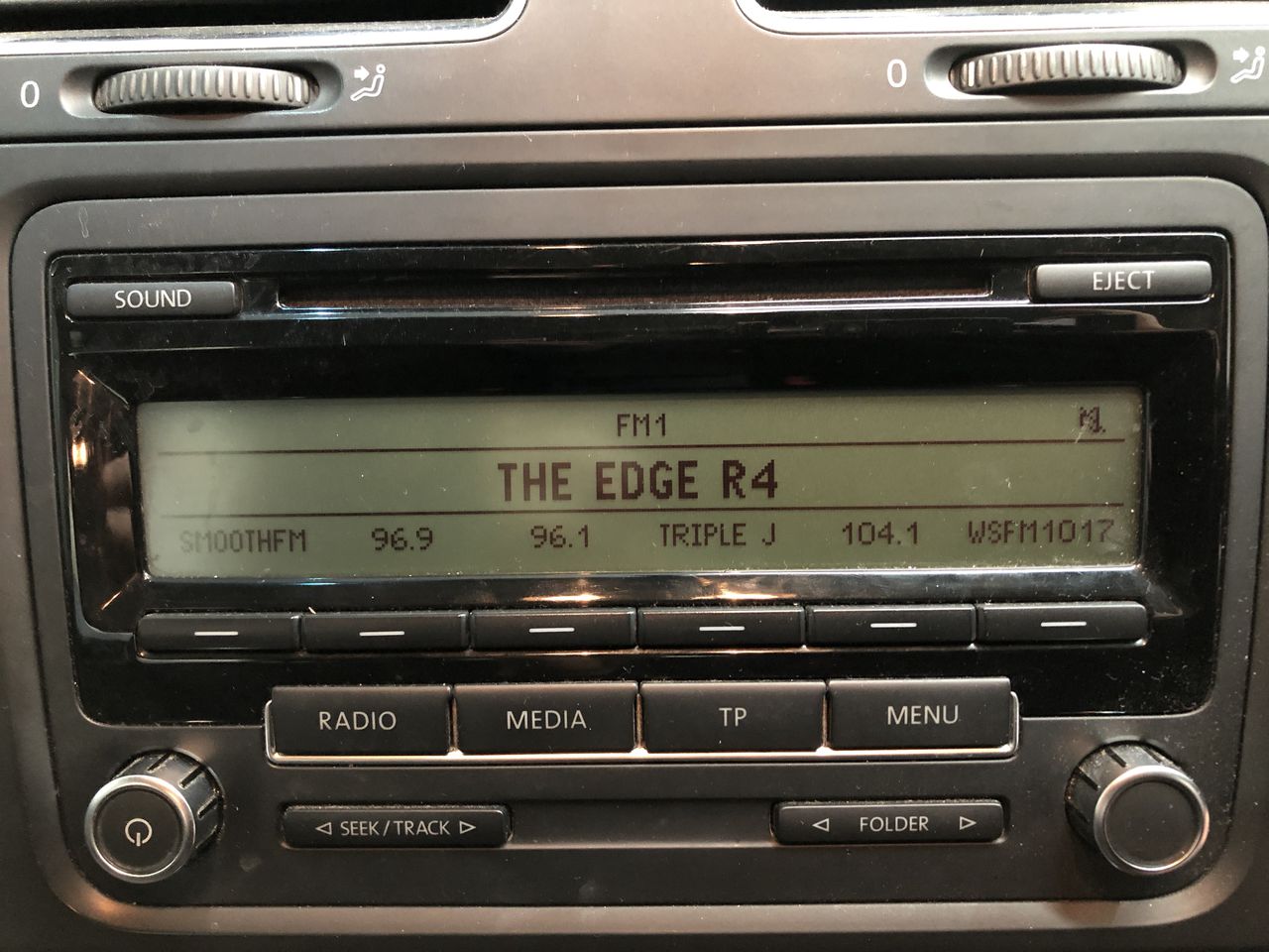 Bleeding Heart Shiraz (12x 750mL) McLaren Vale