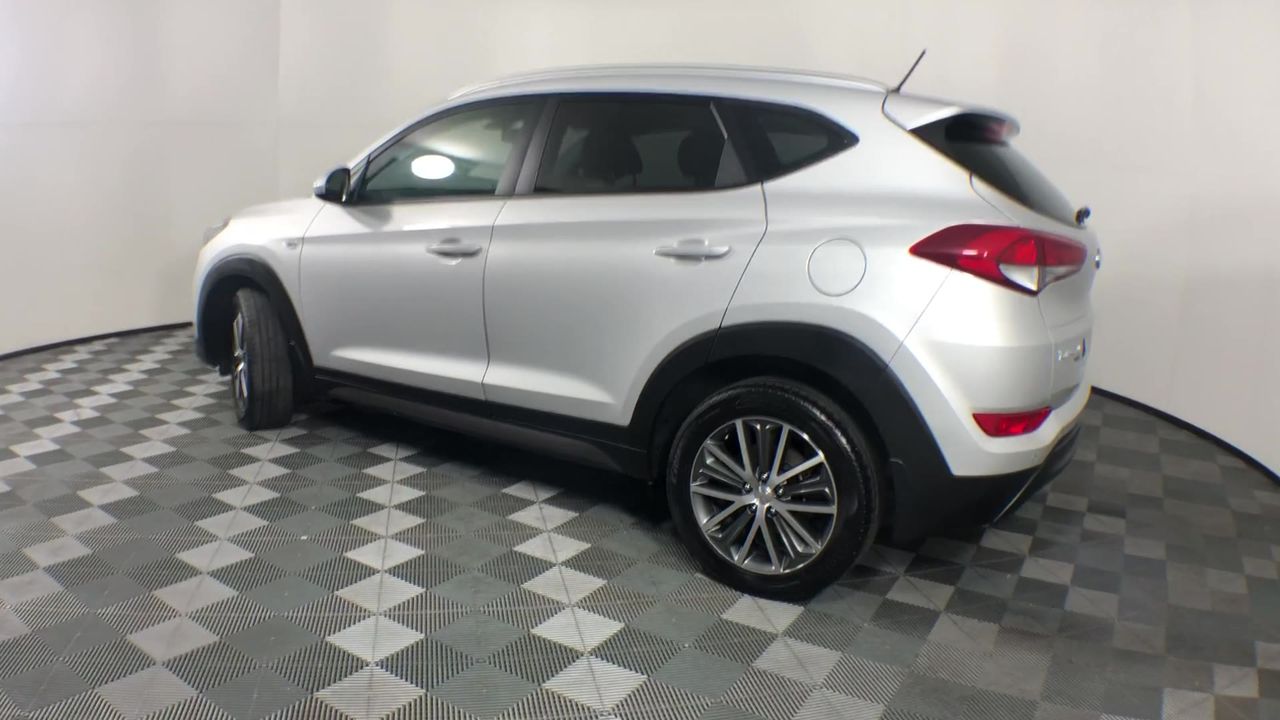 Helen & Joey Shiraz 2018 (6x 750mL), VIC.