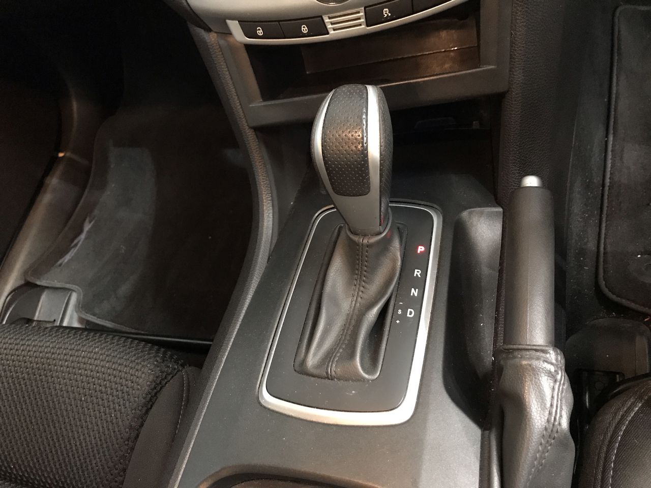 Aboriginal Flag, 1/10th Oz .999 Pure Solid Silver Bullion Coin, with C.O.A