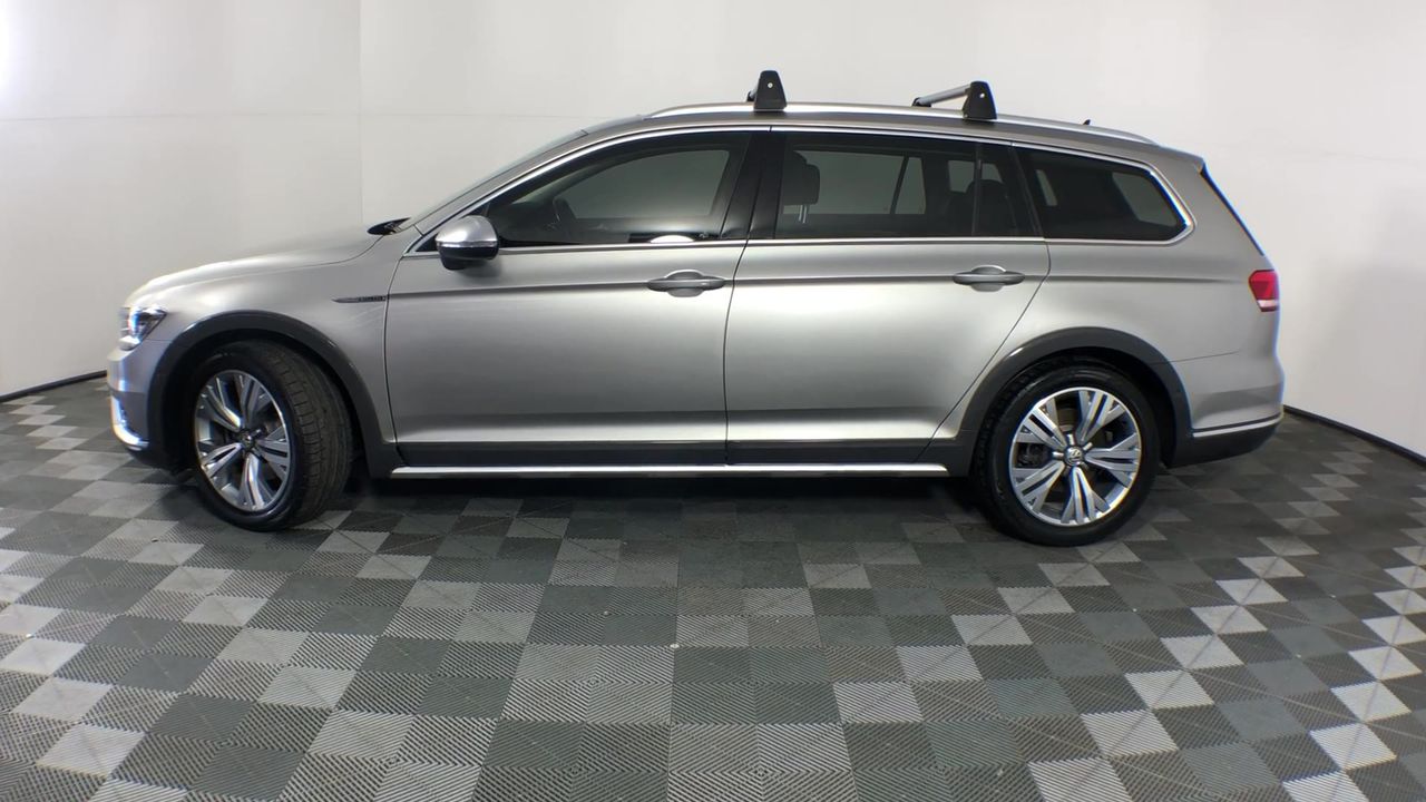 AMAZON Basics Stainless Steel Soap Dish Holder, for Shower/Sink/Bathroom, W