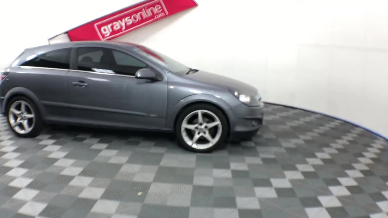 Wolf Blass Red Label Pinot Grigio (6x 750mL).