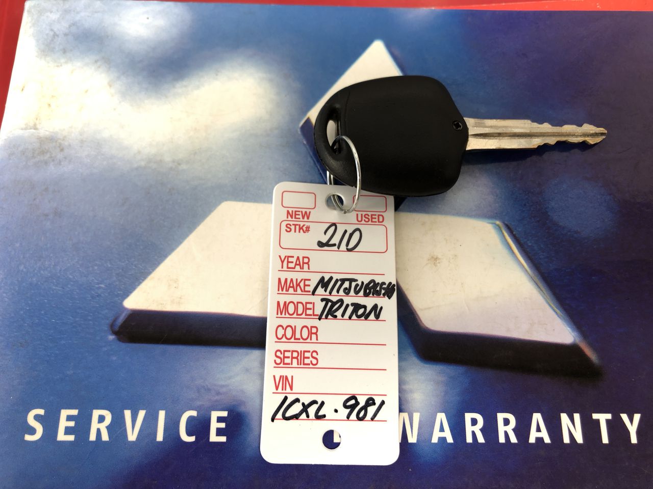 Elegant 18k White Gold Plated 1.00carat Round Simulated Diamond Double