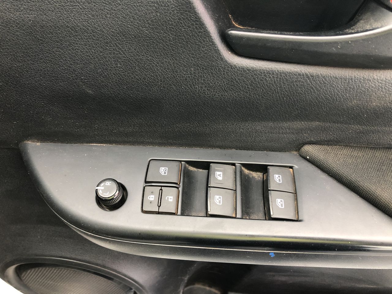 RED ROO Petrol Walk Behind Mobile Tiller