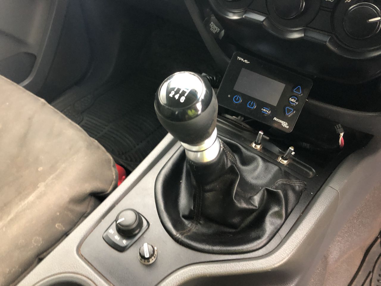 Hilti TE 706AVR Jack Hammer with Poly Case