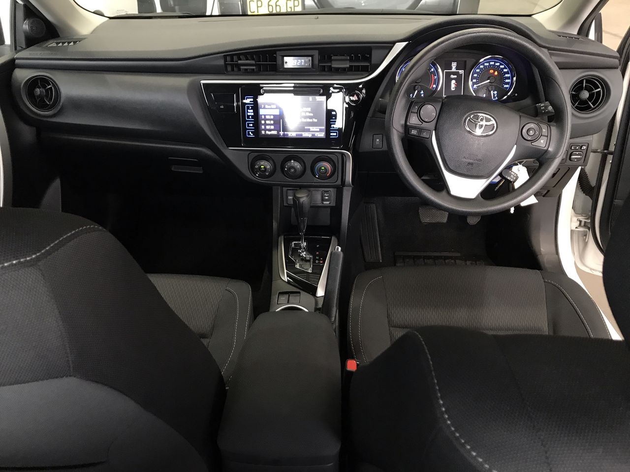 2 Carat round 2 white diamond each CVD Uncertified