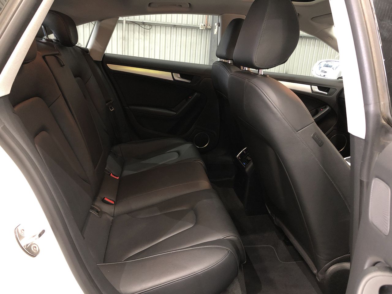 Bulk items, gold diamonds, silver coins