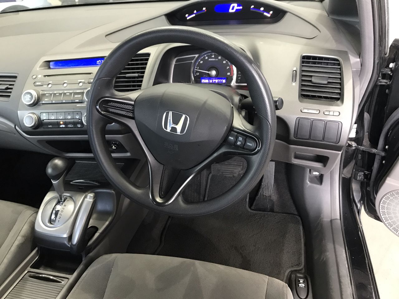 Men's Rectangle Luxury Wrist Watch Quartz Sports Luminous Quartz Watch