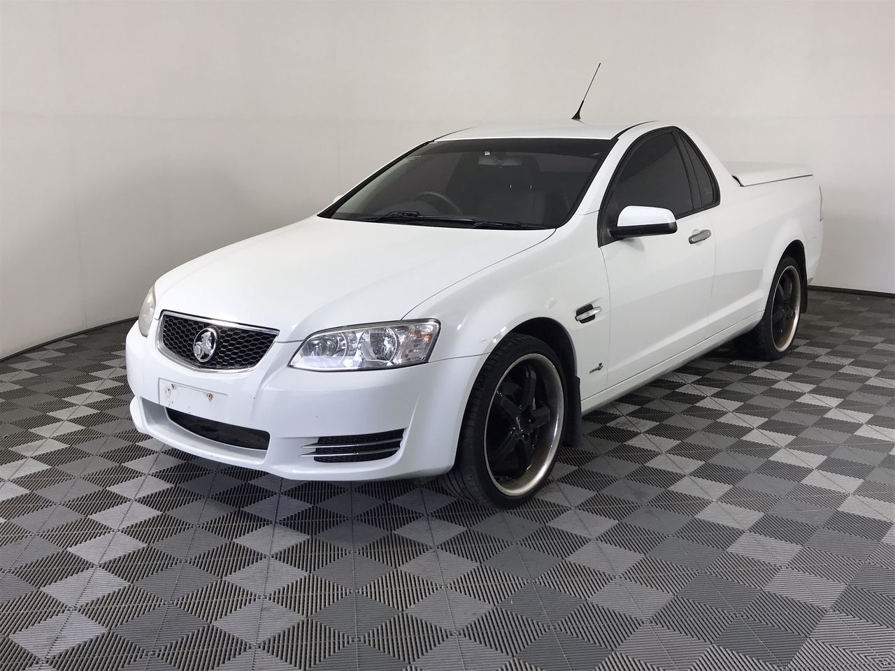 New "Ned Kelly #1" 1/10th oz HGE 999 Gold Australiana Coin In Wood Display