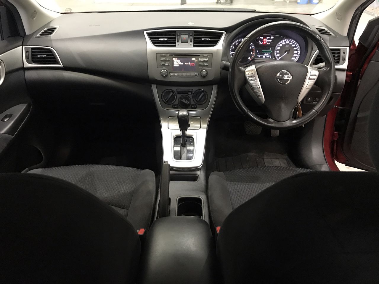 1/100 Scottdale gold bar x 2, 1 Gram Valcumbi bar x 2 & 1g Silver Bar x 2