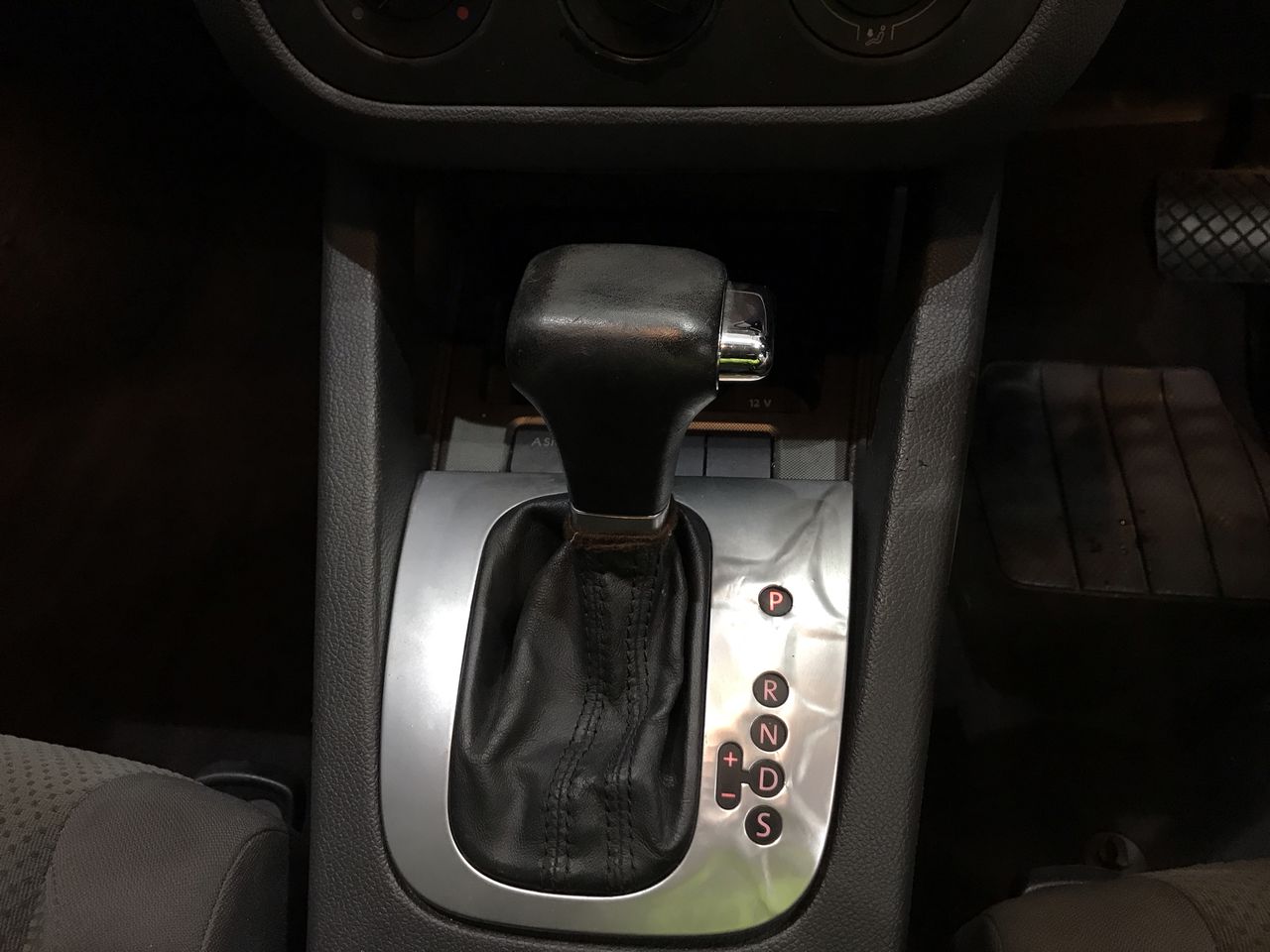 2x Guardsman Revitalising Wood Polish Sprays 473ml