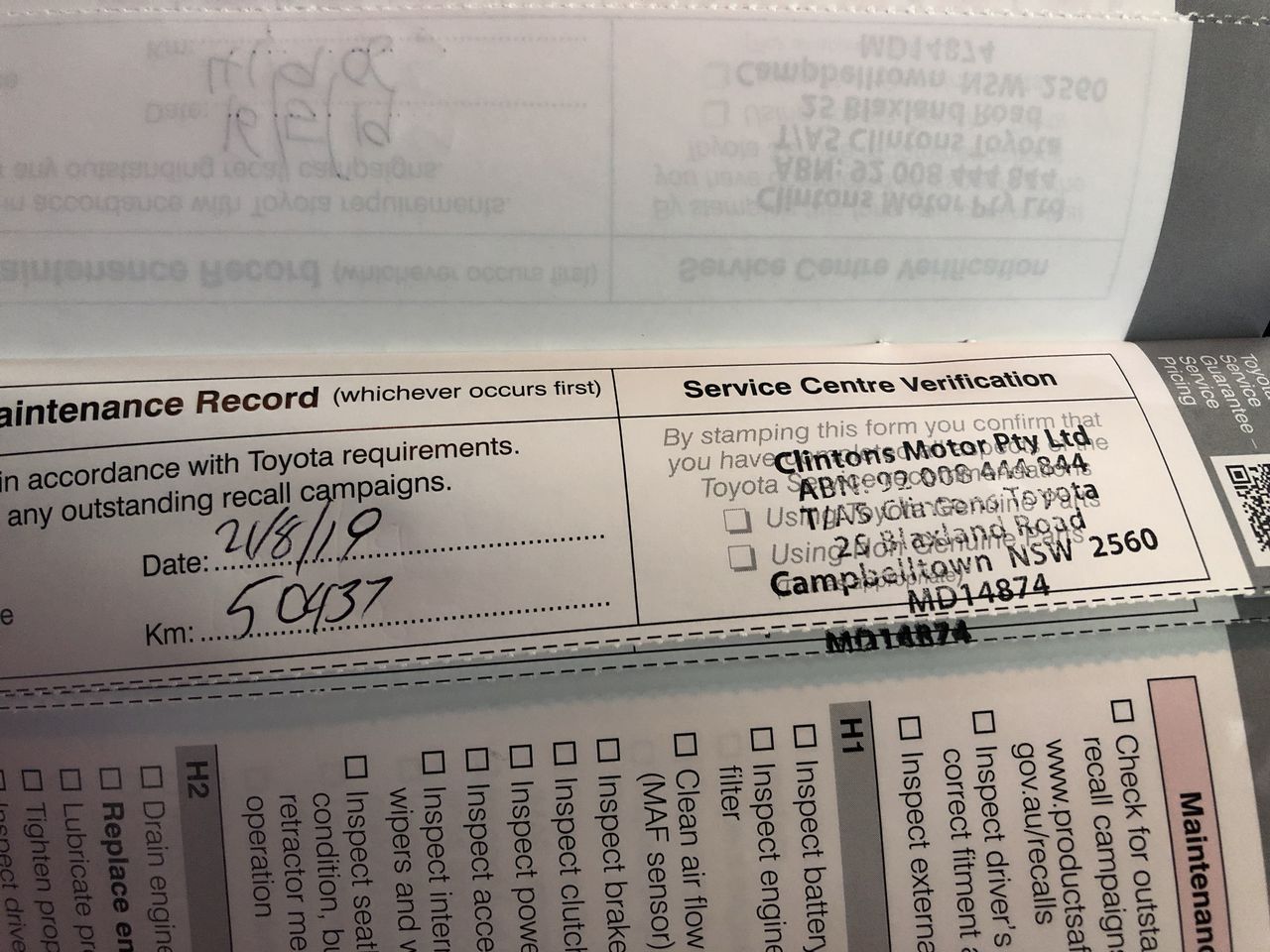 Stunning 18ct Heavy Yellow Gold Plated Simulated Diamond Round Pendant