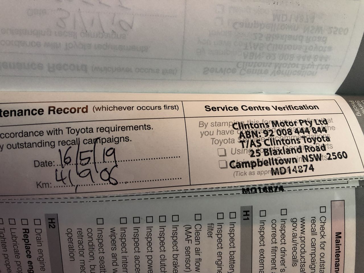 Solid 925 Sterling Silver 8mm Round Pendant a Crystal by Swarovski®